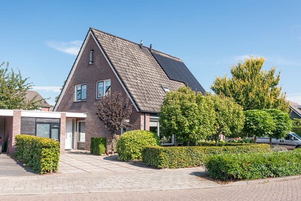 Lindenlaan 44, Vroomshoop